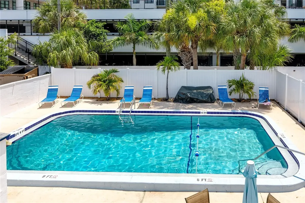 4340 37th Street S St Petersburg FL 33711