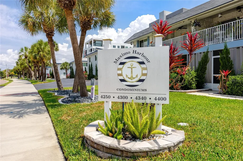 4340 37th Street S St Petersburg FL 33711