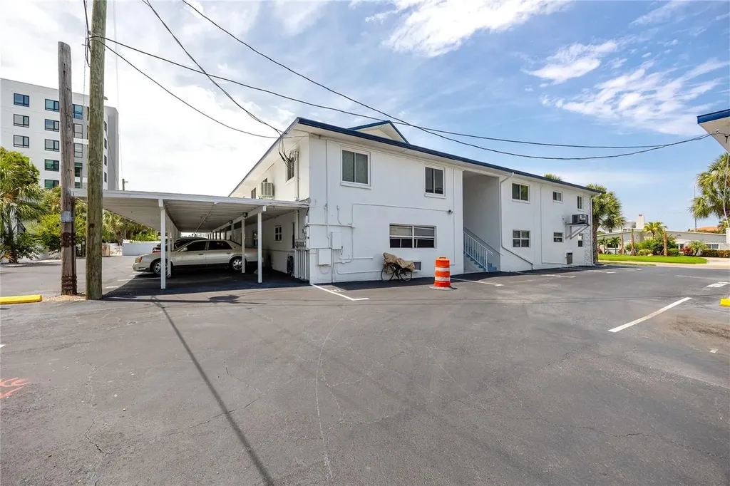 4340 37th Street S St Petersburg FL 33711
