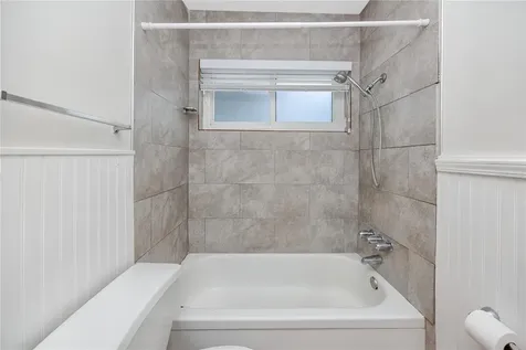 4340 37th Street S St Petersburg FL 33711