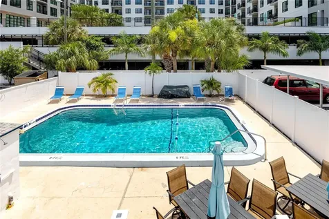 4340 37th Street S St Petersburg FL 33711