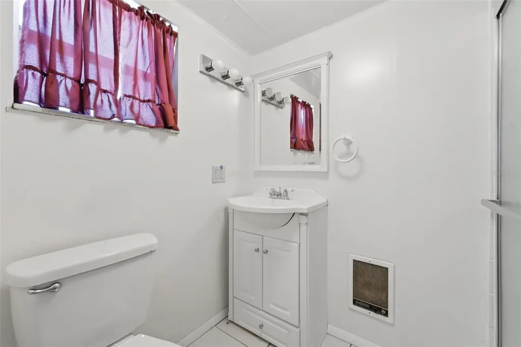 2101 E Grant Avenue Orlando FL 32806