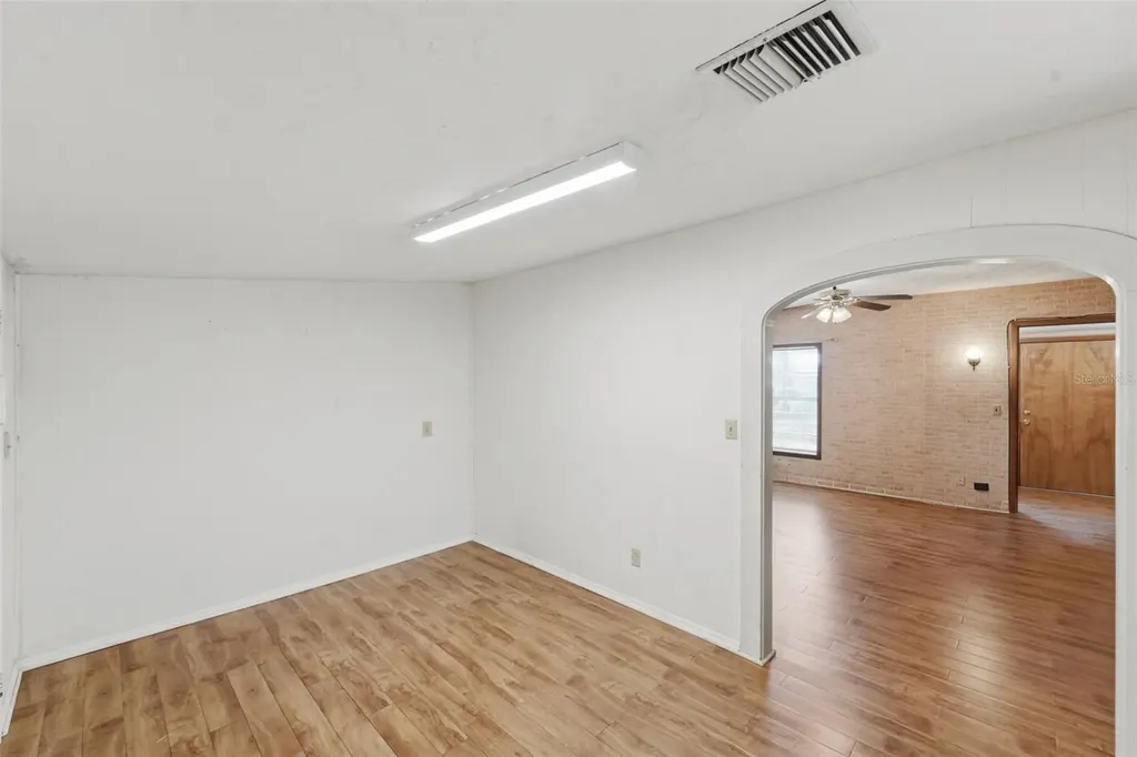 2101 E Grant Avenue Orlando FL 32806