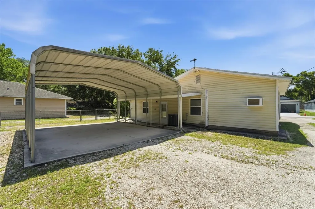 2101 E Grant Avenue Orlando FL 32806