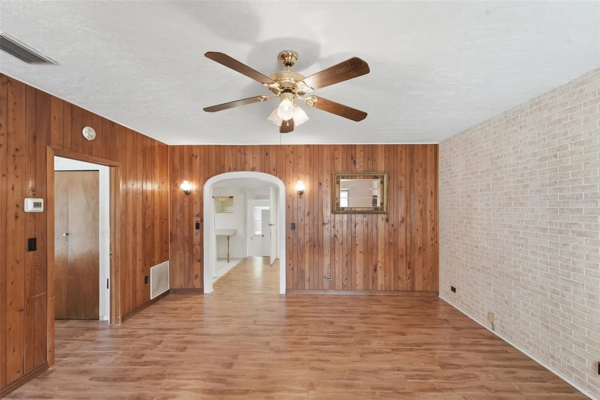 2101 E Grant Avenue Orlando FL 32806