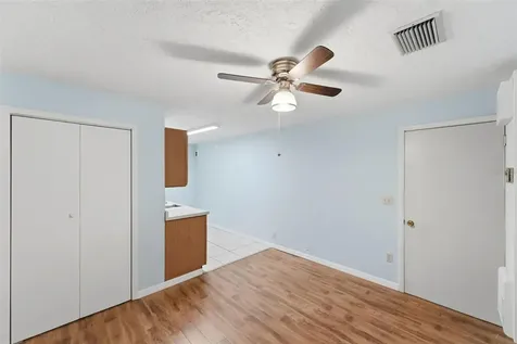 2101 E Grant Avenue Orlando FL 32806
