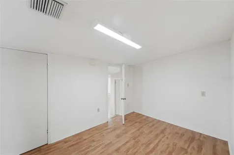 2101 E Grant Avenue Orlando FL 32806