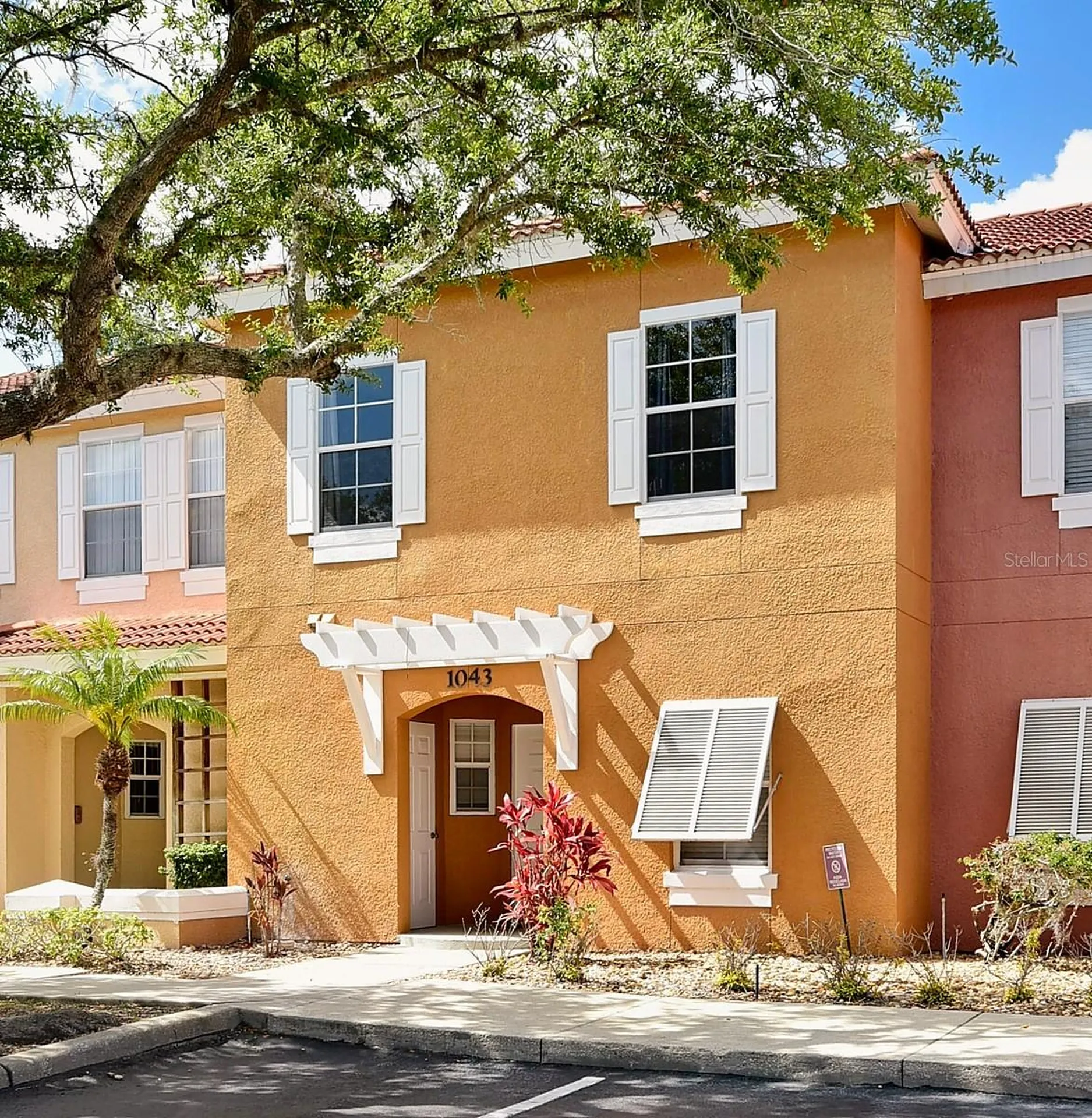 1043 Park Ridge Circle Kissimmee FL 34746