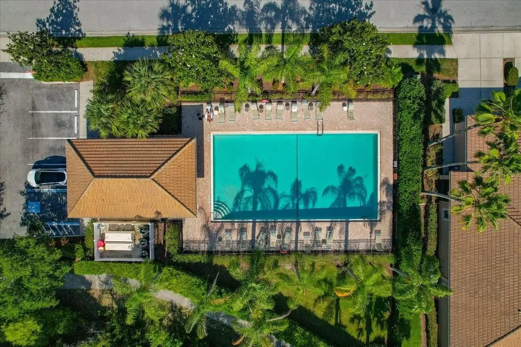 819 Fairwaycove Lane Bradenton FL 34212