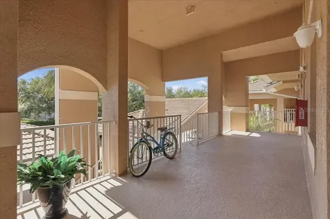 819 Fairwaycove Lane Bradenton FL 34212
