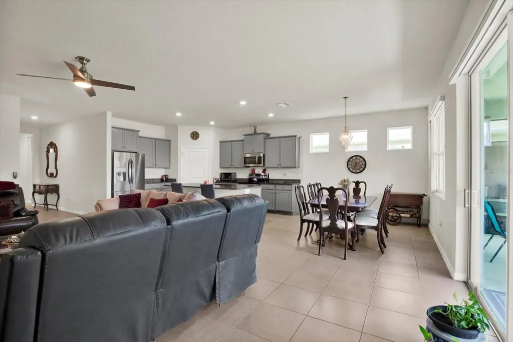 11934 Cross Vine Drive Riverview FL 33579