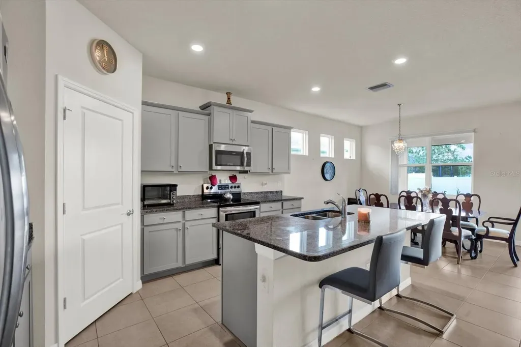 11934 Cross Vine Drive Riverview FL 33579