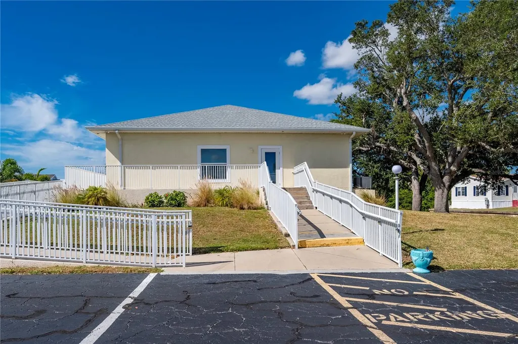 24437 Harborview Road Punta Gorda FL 33980