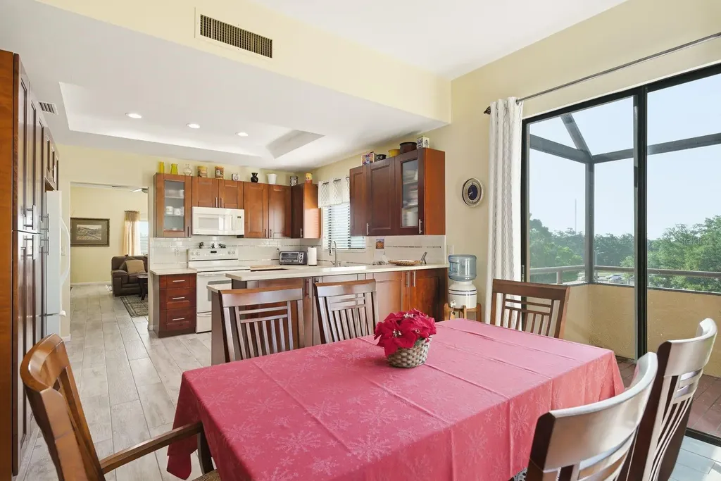 3078 Eastland Boulevard Clearwater FL 33761