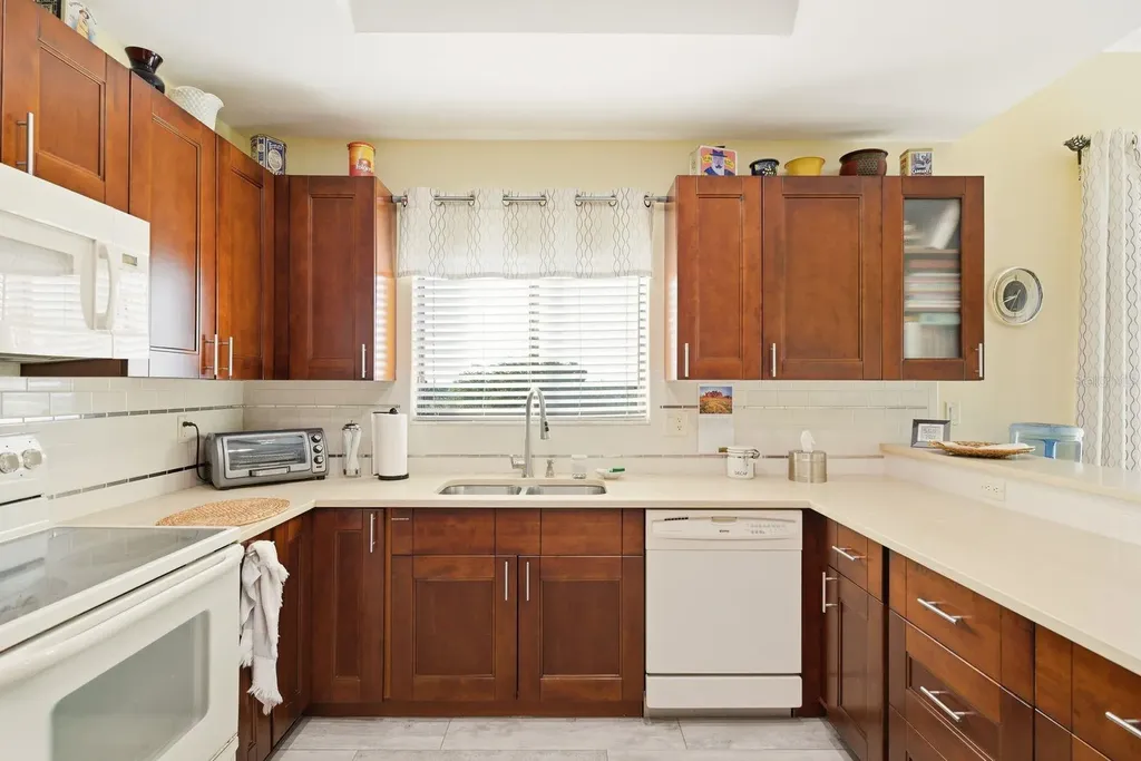 3078 Eastland Boulevard Clearwater FL 33761