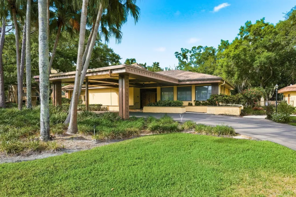 3078 Eastland Boulevard Clearwater FL 33761