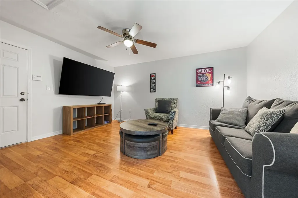 3524 S School Avenue Sarasota FL 34239