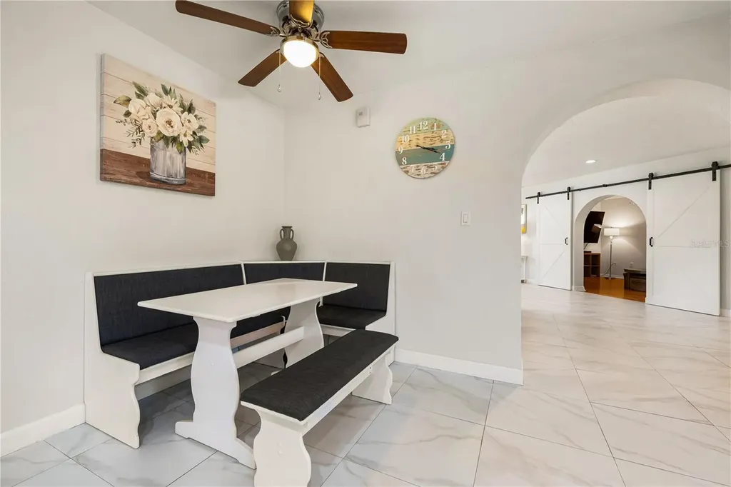 3524 S School Avenue Sarasota FL 34239