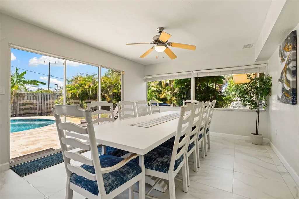 3524 S School Avenue Sarasota FL 34239