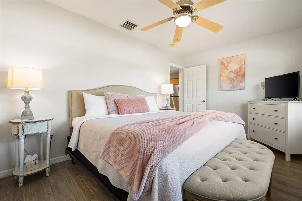 3524 S School Avenue Sarasota FL 34239