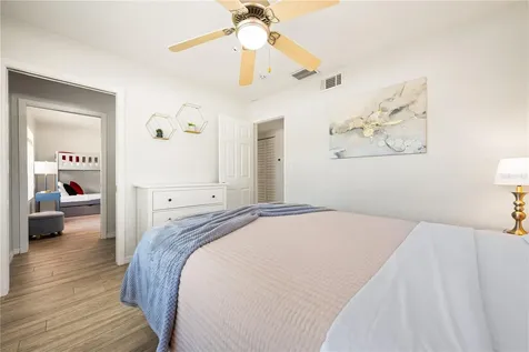 3524 S School Avenue Sarasota FL 34239