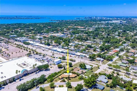 3524 S School Avenue Sarasota FL 34239
