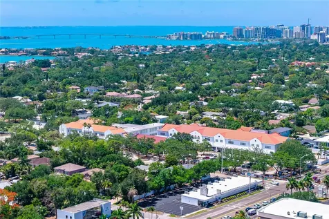 3524 S School Avenue Sarasota FL 34239