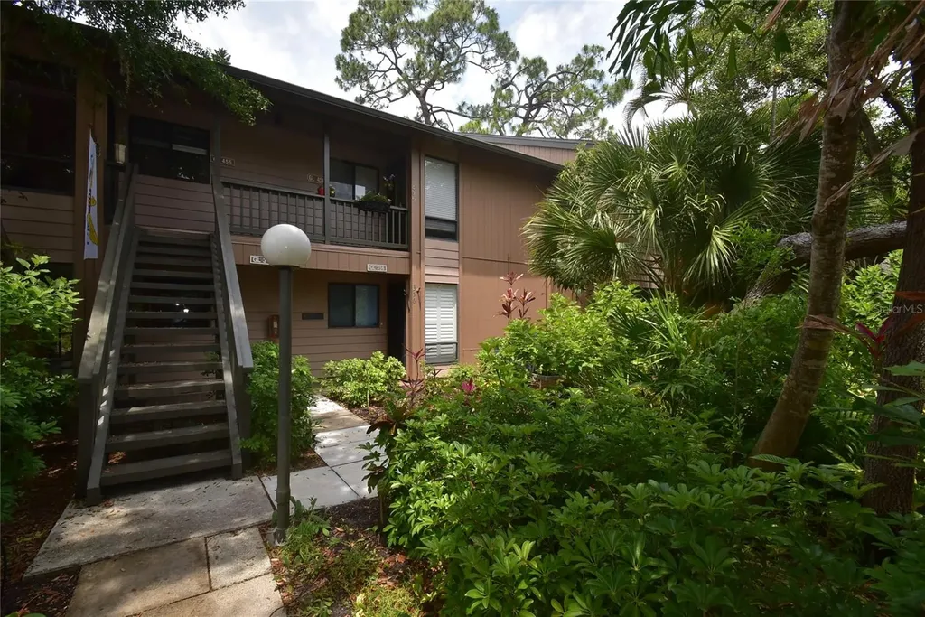 1703 Pelican Cove Road Sarasota FL 34231
