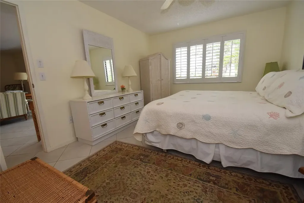 1703 Pelican Cove Road Sarasota FL 34231