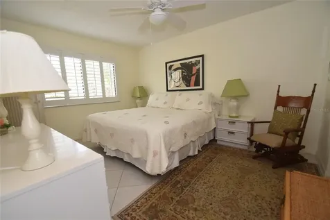1703 Pelican Cove Road Sarasota FL 34231