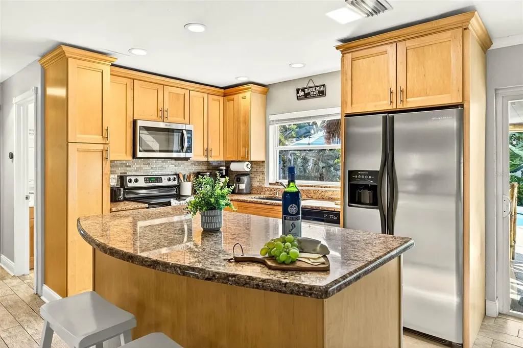10050 84th Way Largo FL 33777