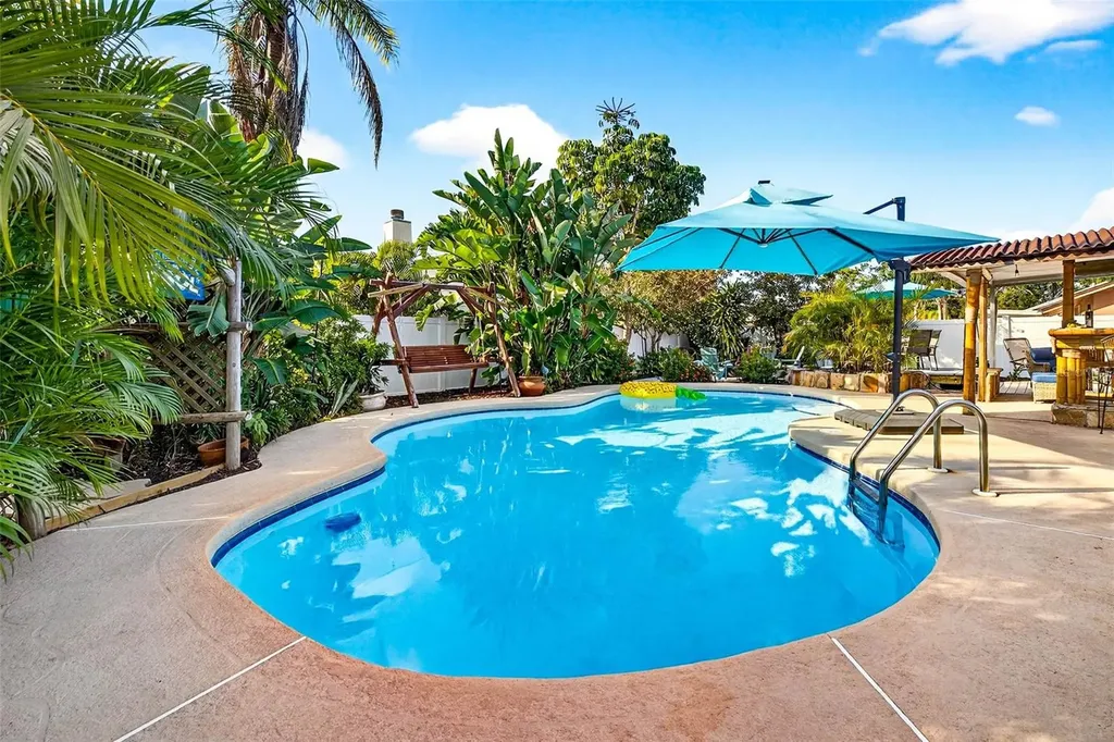 10050 84th Way Largo FL 33777