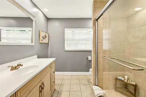 10050 84th Way Largo FL 33777