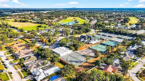 10050 84TH Way Largo FL 33777