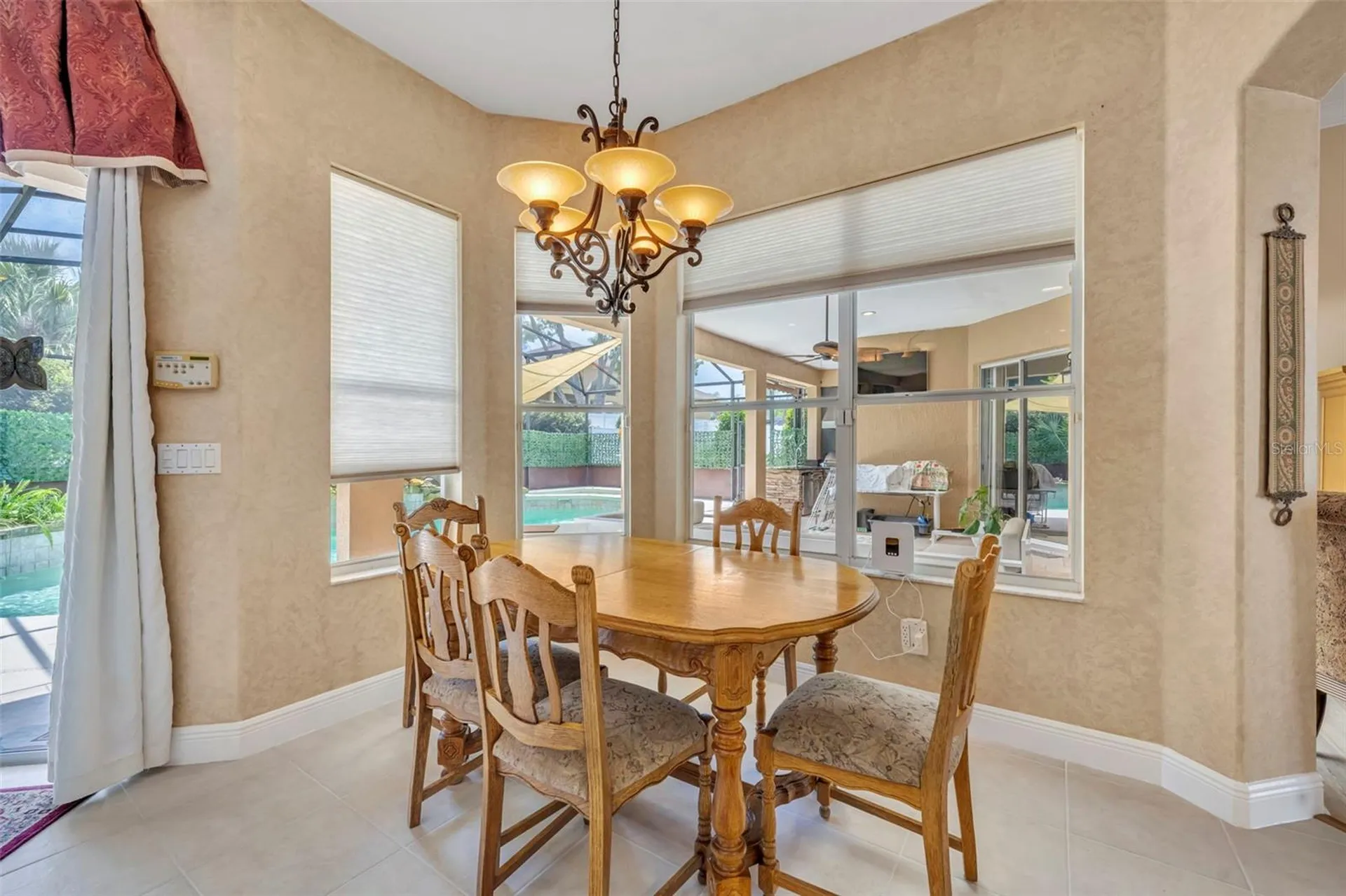2518 Emerald Tree Lane Apopka FL 32712