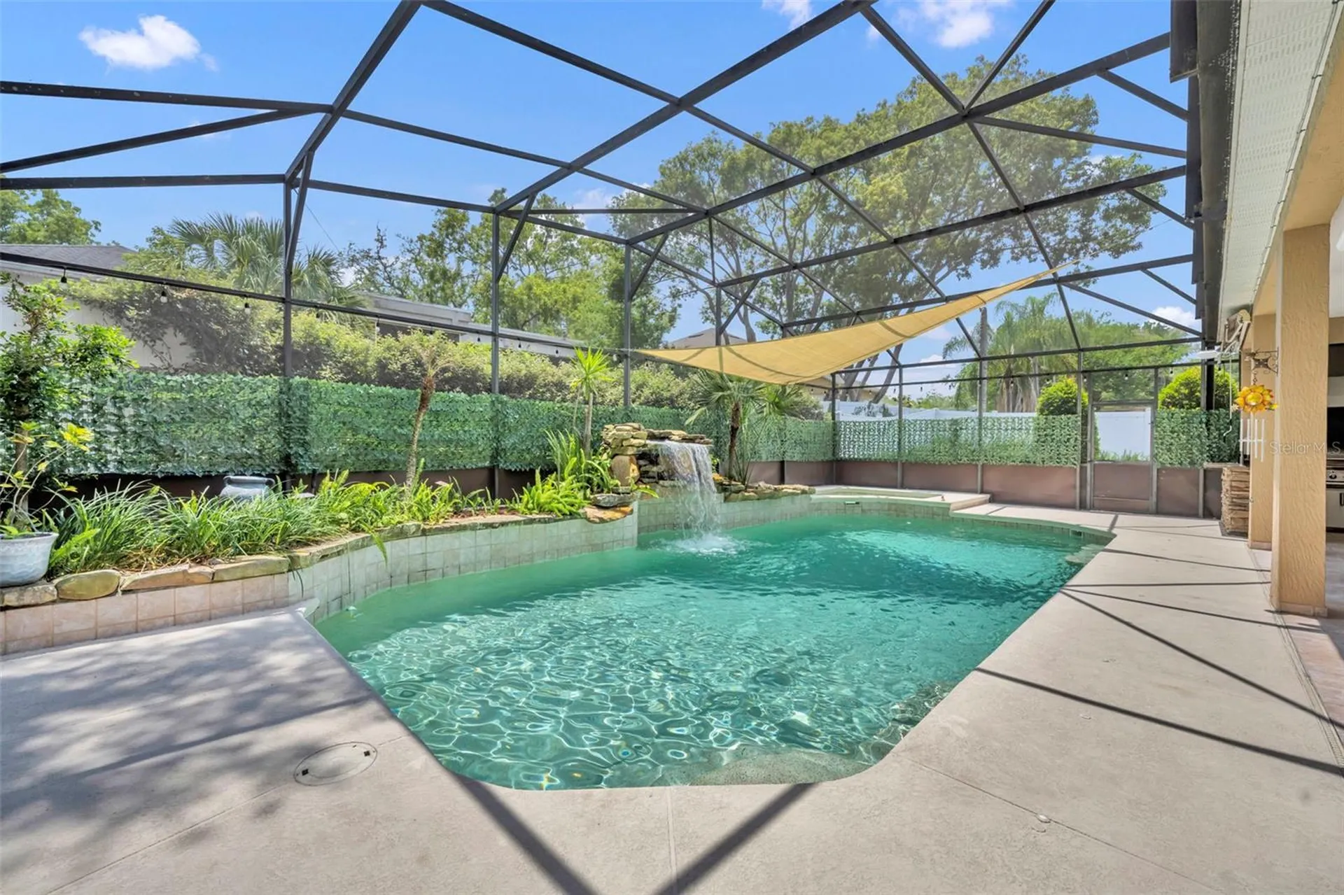 2518 Emerald Tree Lane Apopka FL 32712