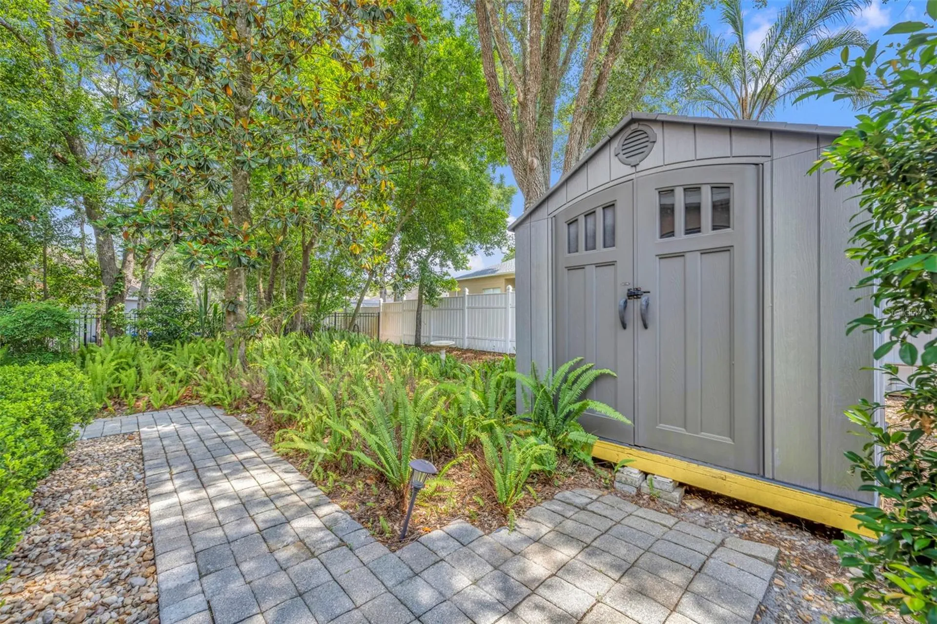 2518 Emerald Tree Lane Apopka FL 32712