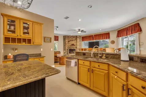 2518 Emerald Tree Lane Apopka FL 32712