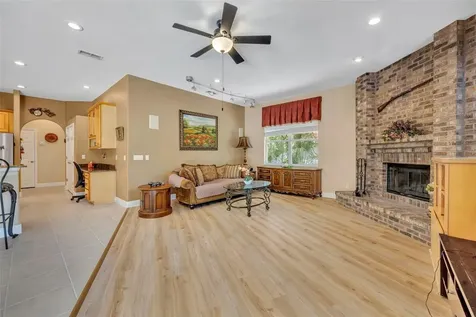 2518 Emerald Tree Lane Apopka FL 32712