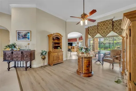 2518 Emerald Tree Lane Apopka FL 32712