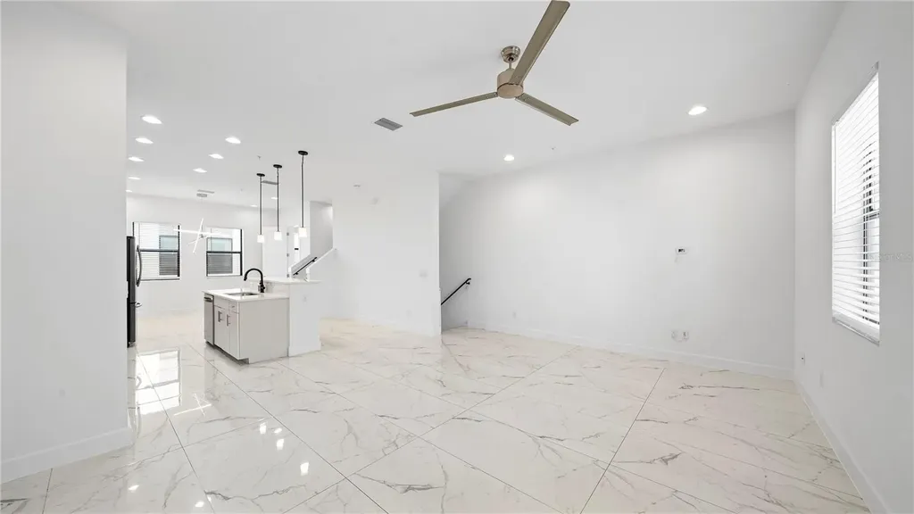 1332 W Gray Street Tampa FL 33606