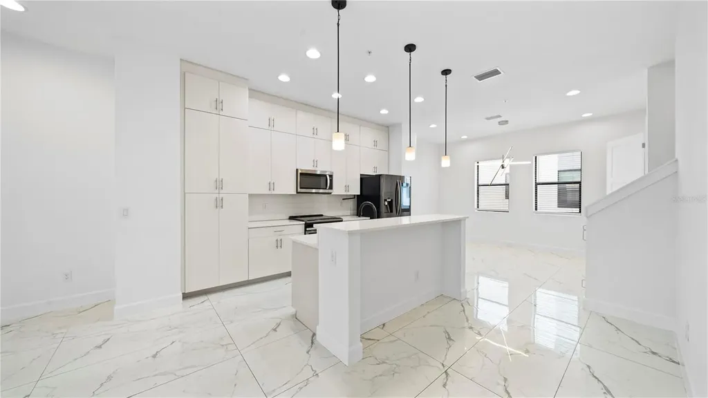 1332 W Gray Street Tampa FL 33606
