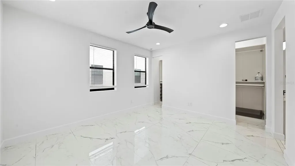 1332 W Gray Street Tampa FL 33606