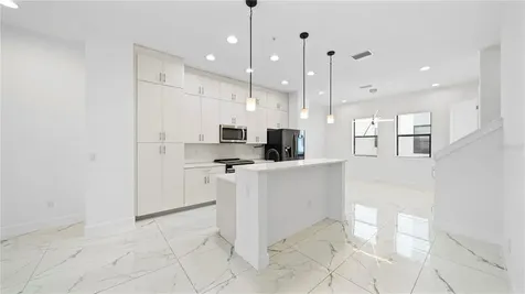 1332 W Gray Street Tampa FL 33606