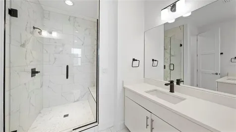 1332 W Gray Street Tampa FL 33606