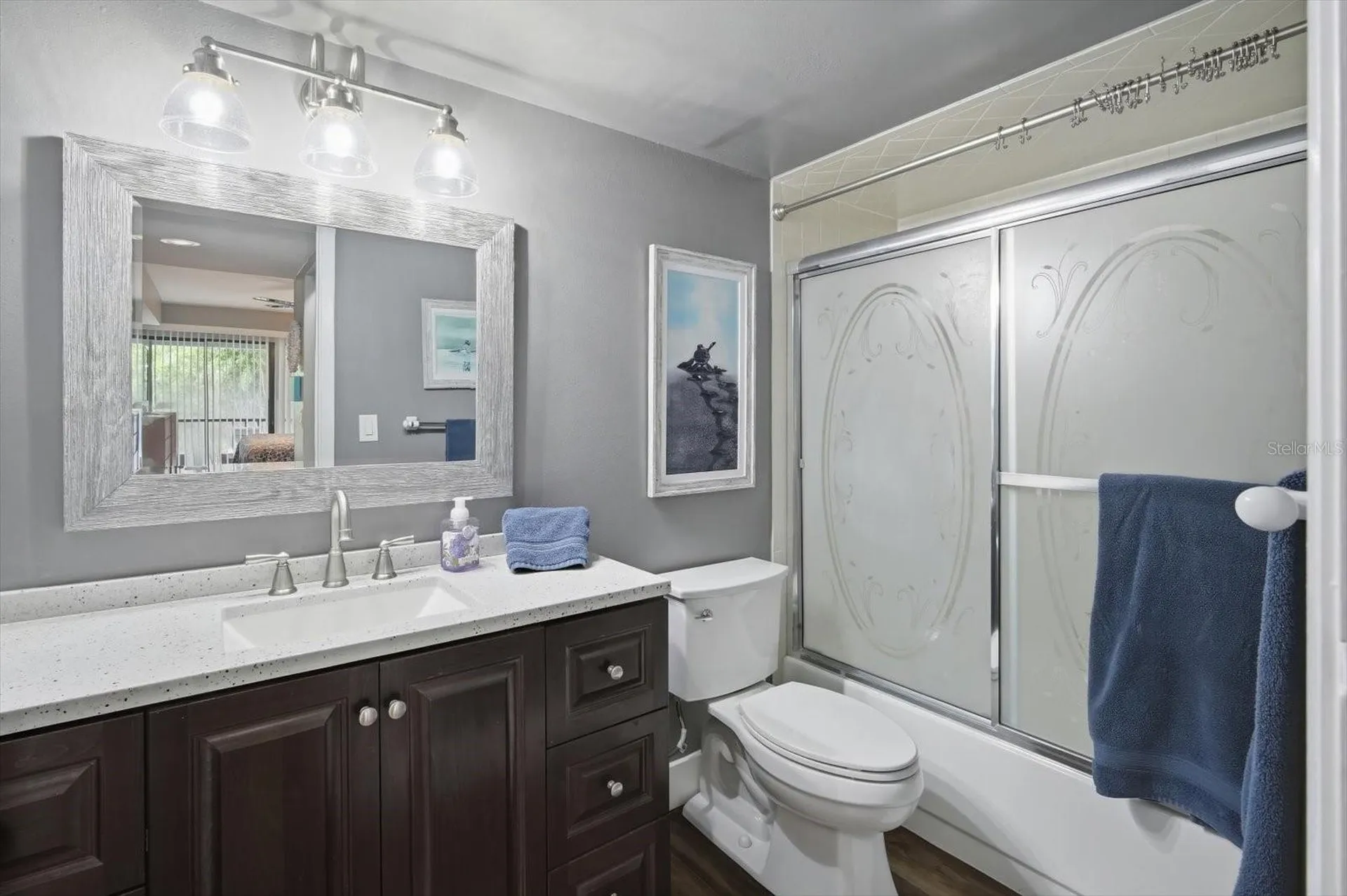 3705 E Bay Drive Holmes Beach FL 34217