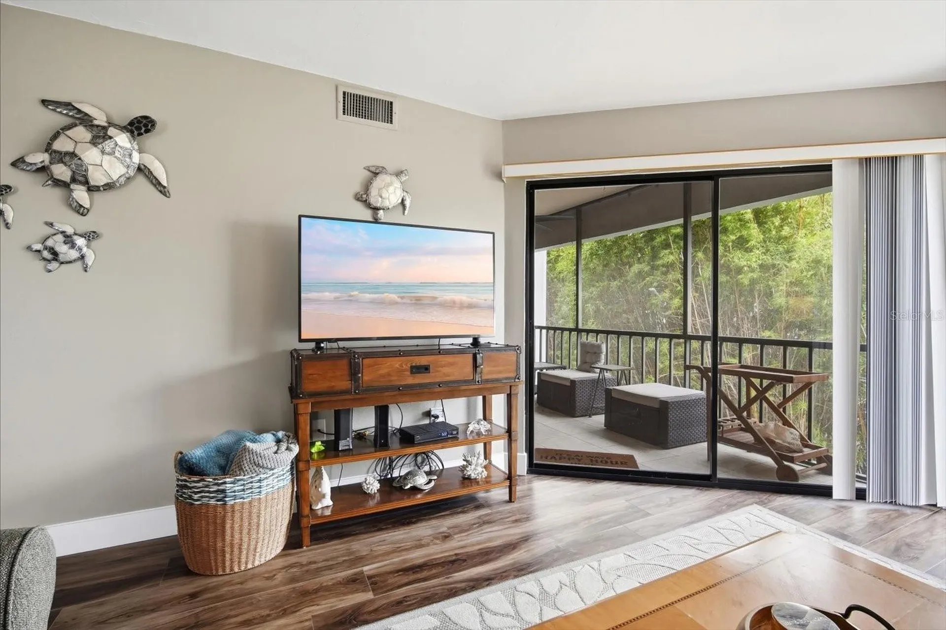 3705 E Bay Drive Holmes Beach FL 34217
