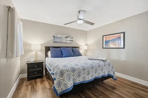 3705 E Bay Drive Holmes Beach FL 34217
