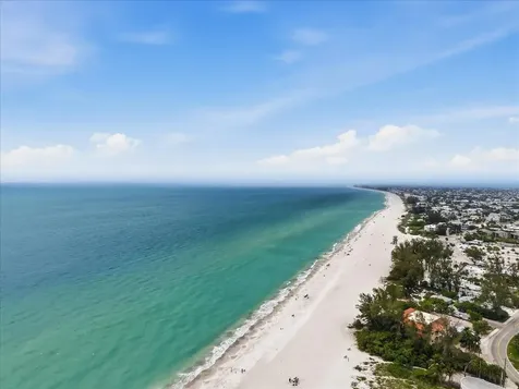 3705 E Bay Drive Holmes Beach FL 34217