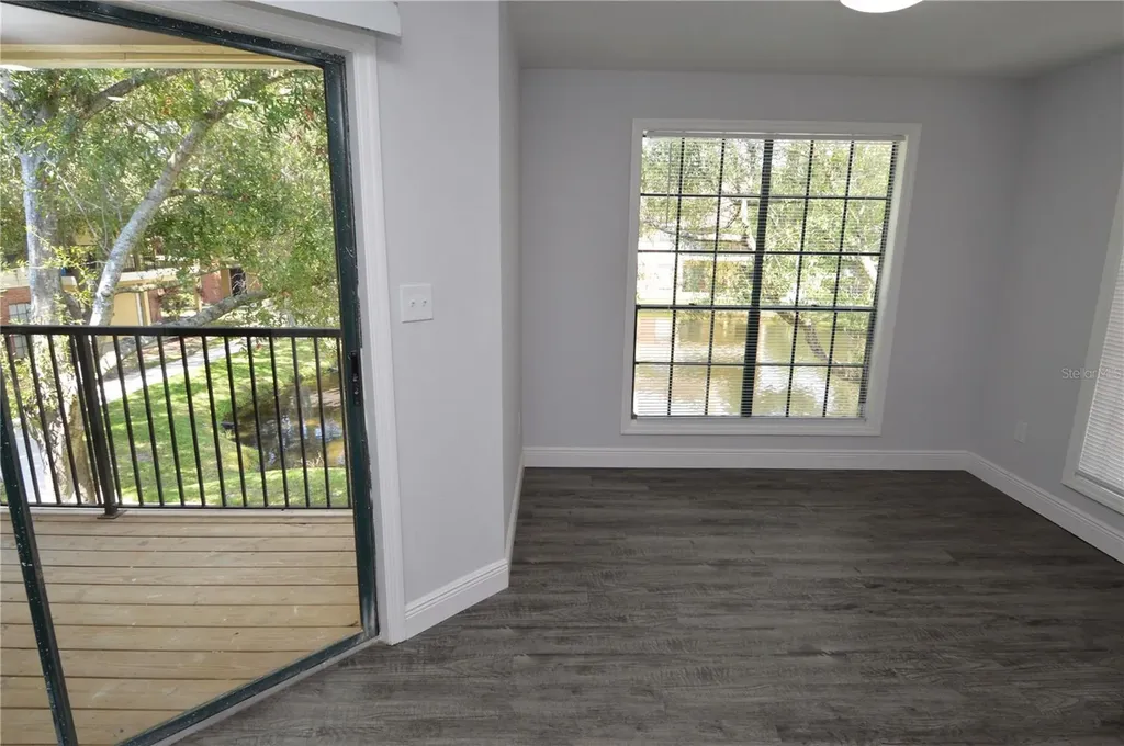 8633 Fancy Finch Drive Tampa FL 33614